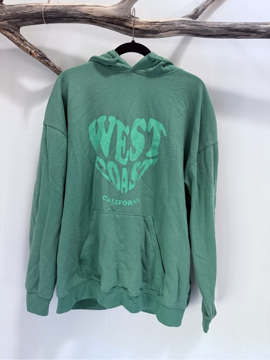 Boohoo Tops - Boohoo | Oversized Green Hoodie Women’s Medium Heart West Coast California GUC
